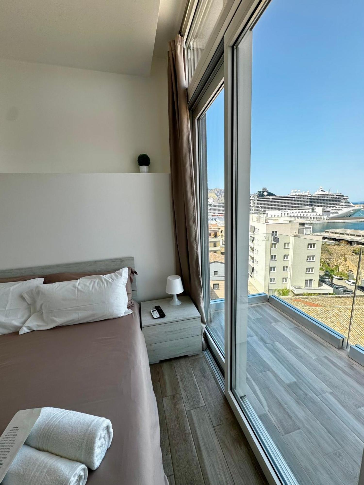 Palermo Inn Marina Exclusive View Extérieur photo