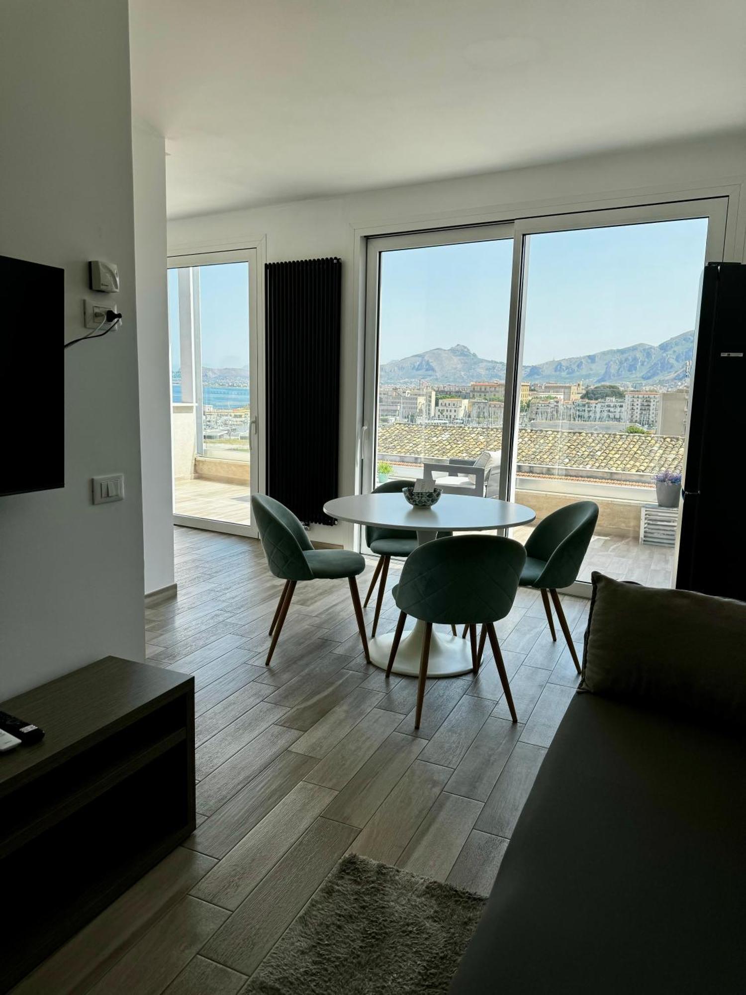 Palermo Inn Marina Exclusive View Extérieur photo
