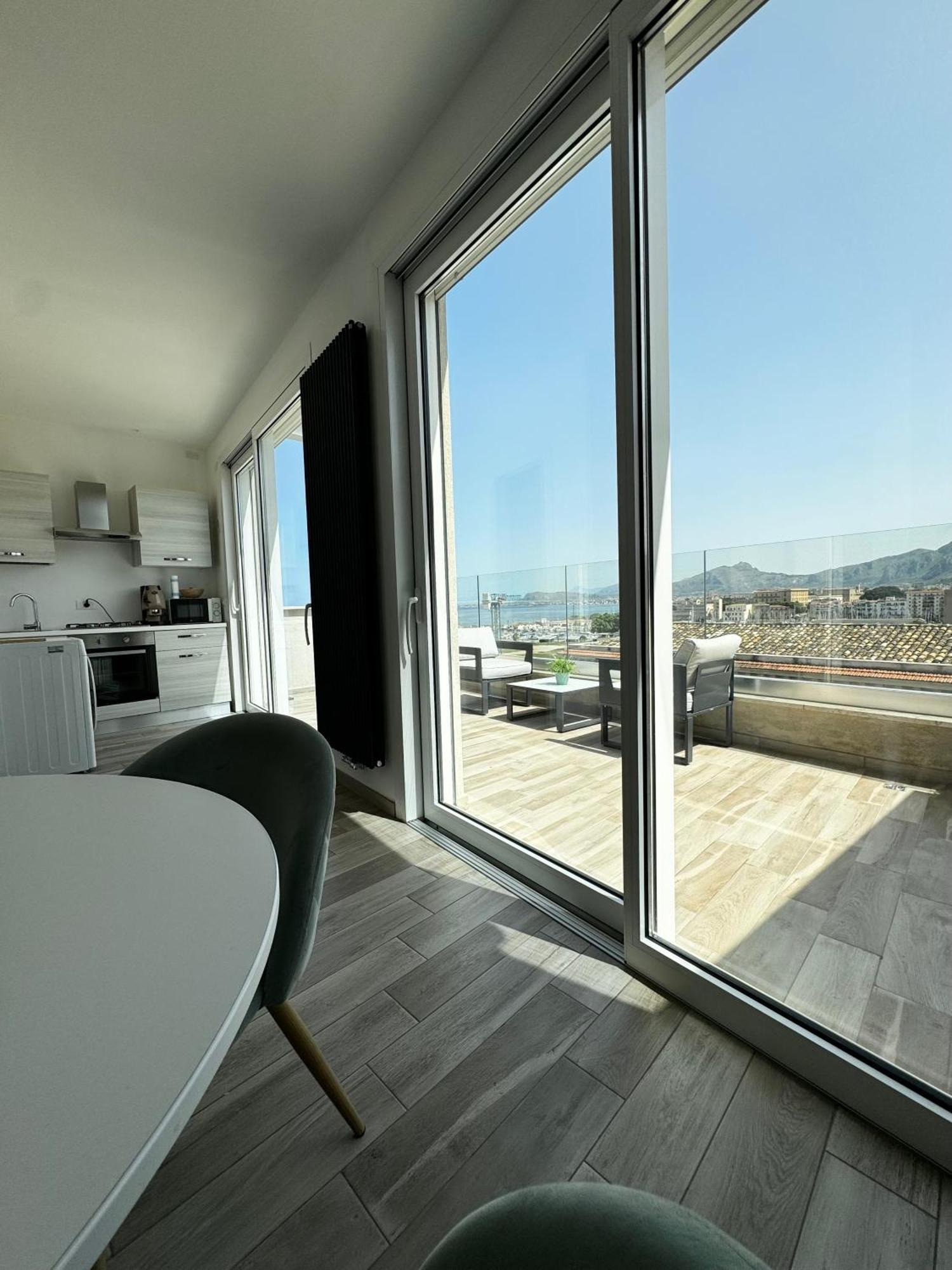 Palermo Inn Marina Exclusive View Extérieur photo