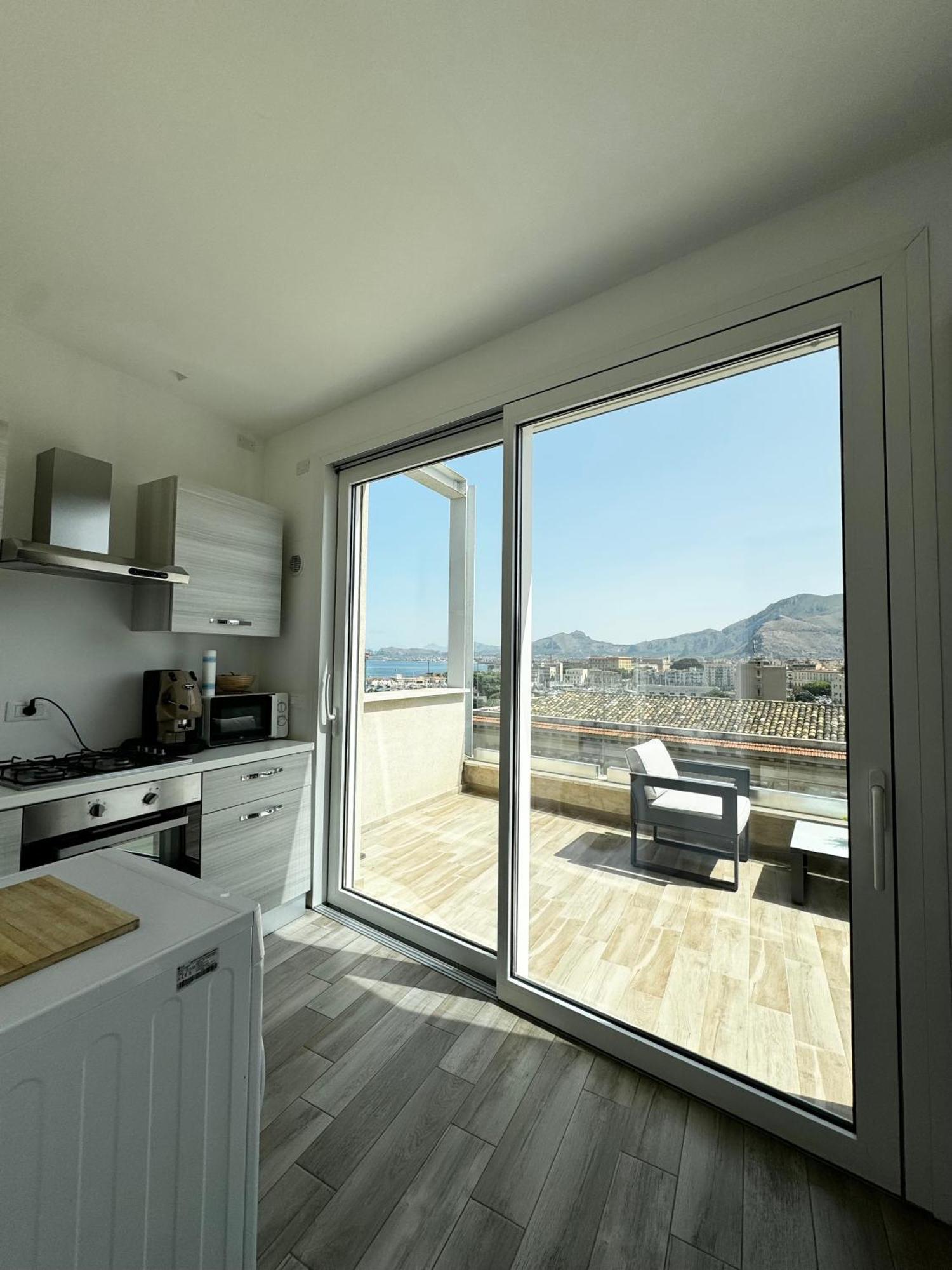 Palermo Inn Marina Exclusive View Extérieur photo