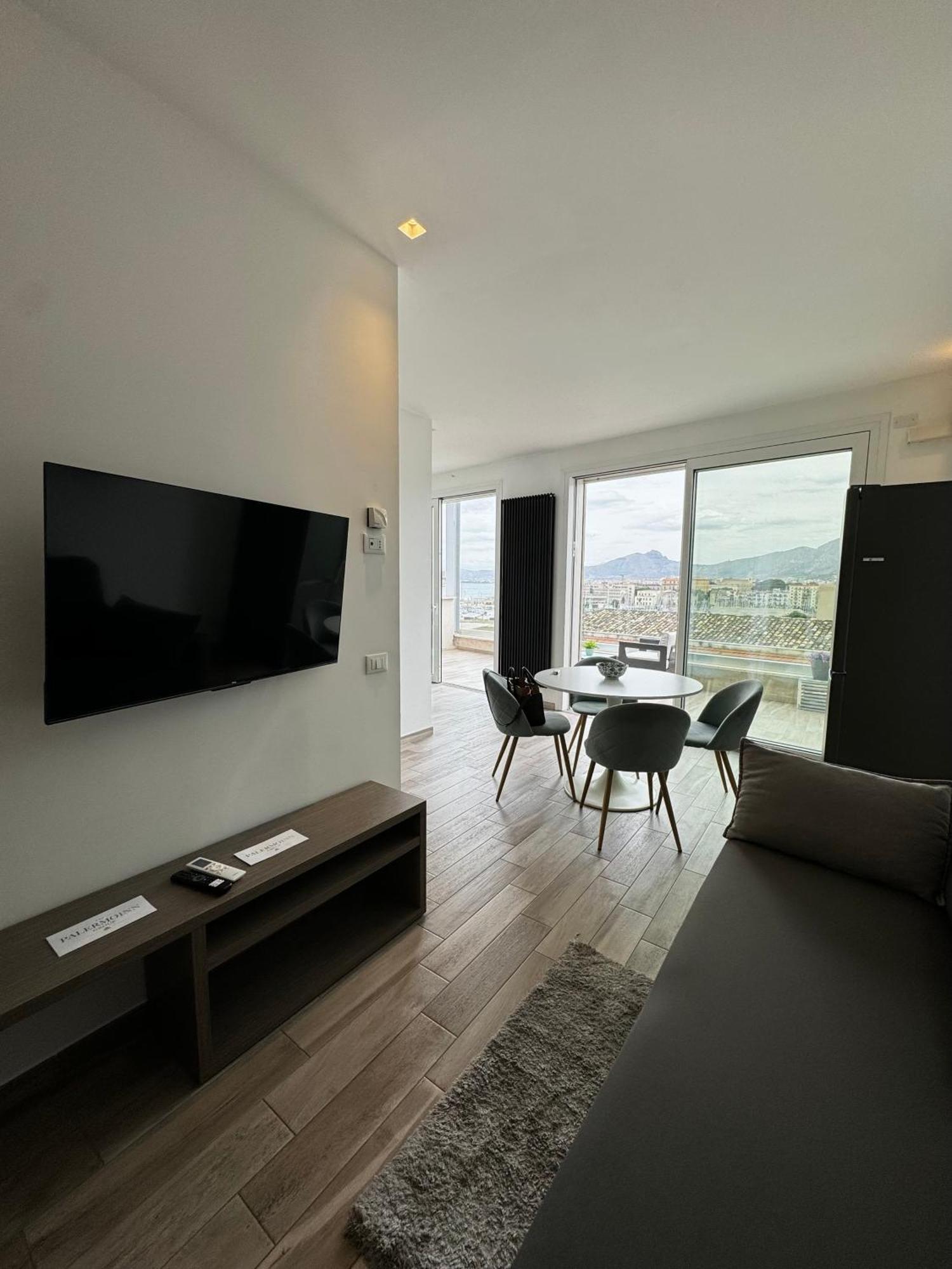 Palermo Inn Marina Exclusive View Extérieur photo