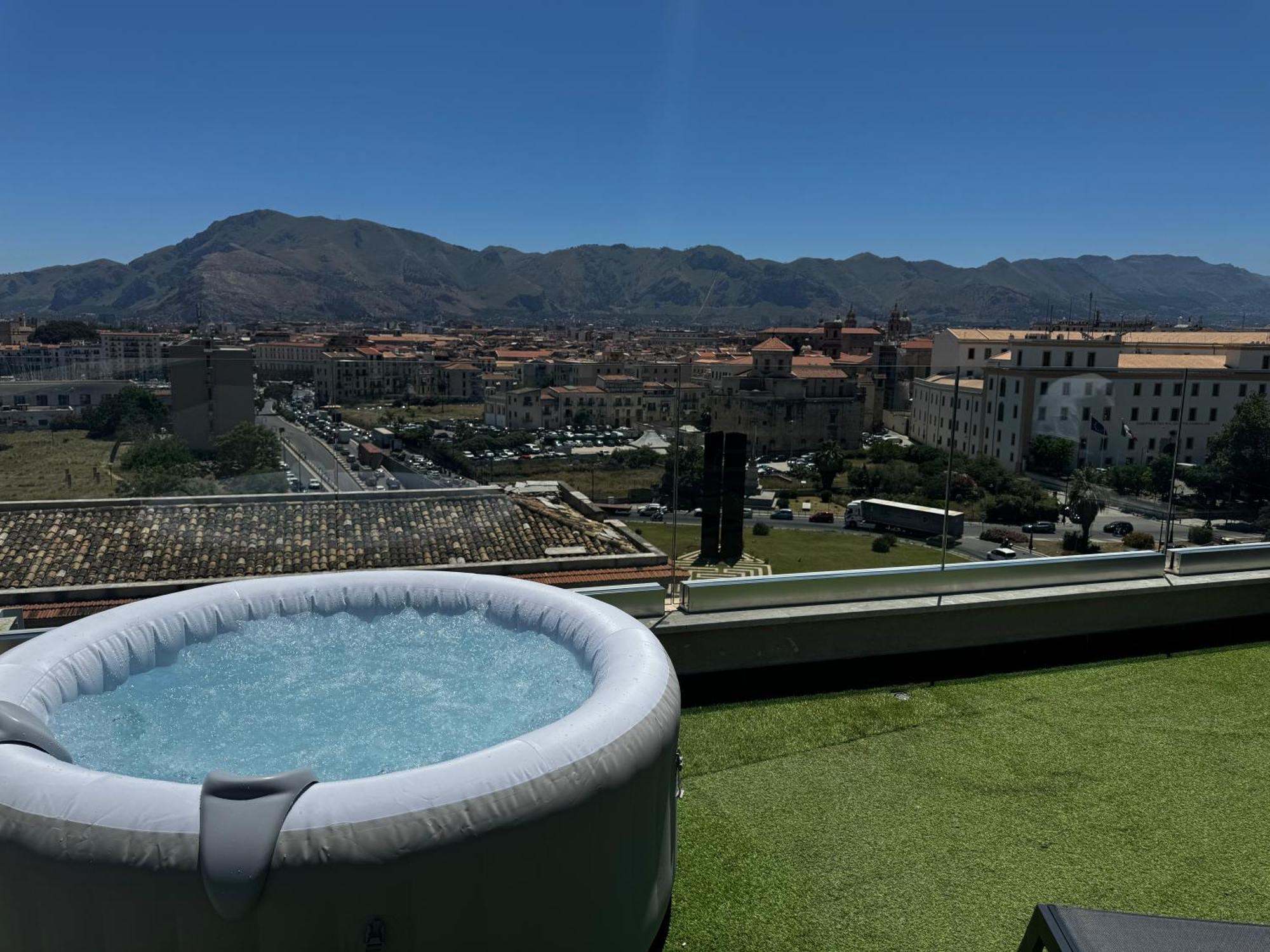 Palermo Inn Marina Exclusive View Extérieur photo